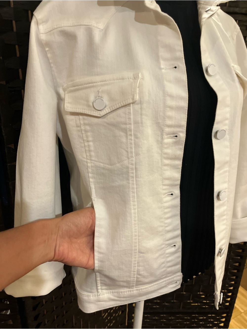 Democracy White Denim / Jean Jacket. 
4 pockets. 75% cotton. Stretchy. S - Picture 5 of 12